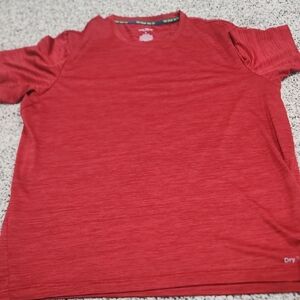 Like New Men's Red Dry-Fit Shirt